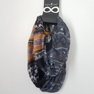 D&Y Figure 8 Multi-loop scarf